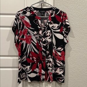 Liz Claiborne Black Red and White Floral V-Neck Blouse
